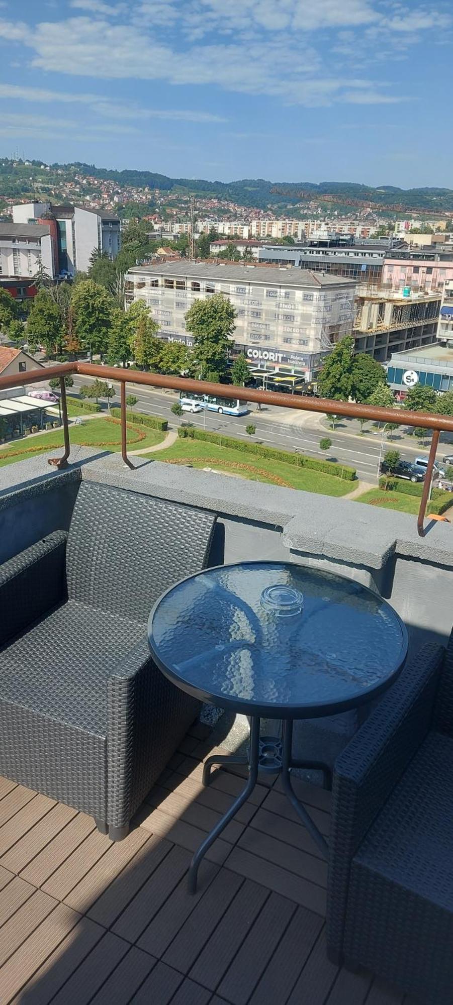 Apartman Pozoriste Penthaus บันยาลูกา ห้อง รูปภาพ